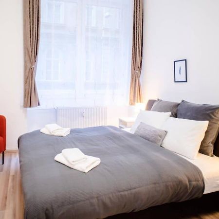 Very Central Spacious Ac Apartment Budapest Exterior photo
