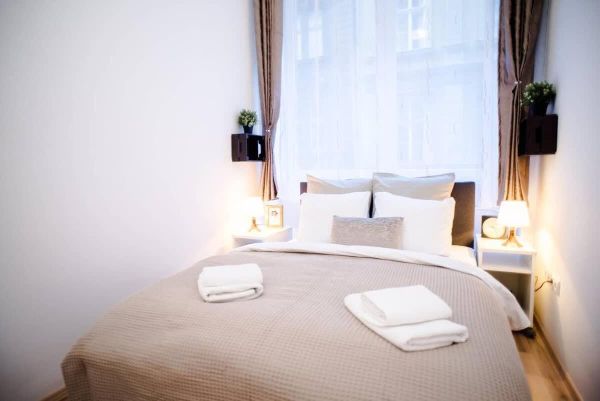 Very Central Spacious Ac Apartment Budapest Exterior photo